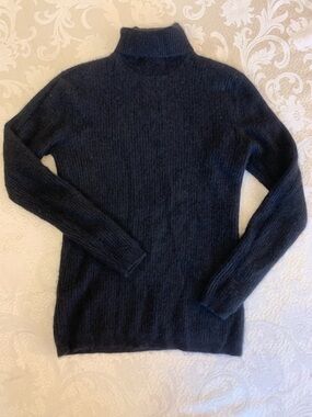 Vintage Brooks Brother 100% Cashmere Turtleneck Sweater